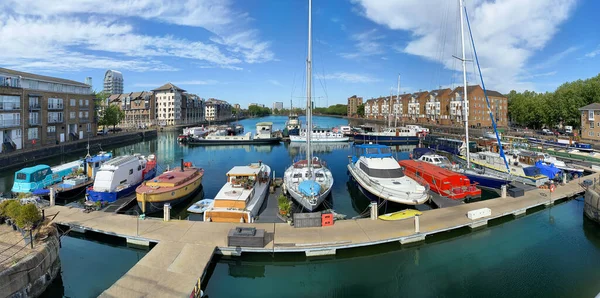 Panorama Dockland Heritage Solig Dag Med Traditionella Båtar Och Segelbåtar — Stockfoto