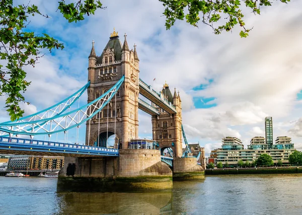 Vista Panorâmica Famoso Marco London Tower Bridge Através Rio Tâmisa — Fotografia de Stock