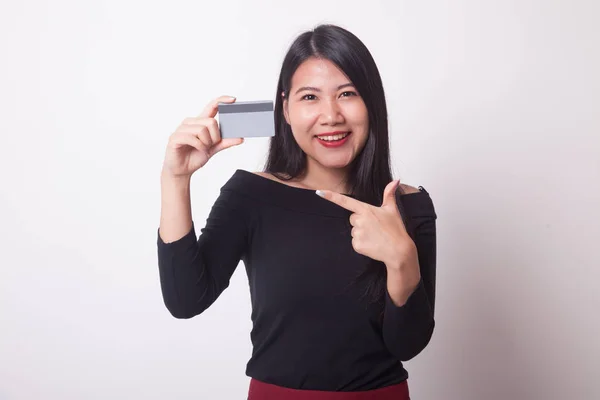 Young Asian Woman Point Blank Card White Background — Stock Photo, Image