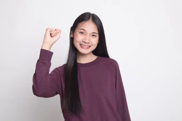 Succesvolle Jonge Aziatische Vrouw Ophouden Vuist Witte Achtergrond — Stockfoto