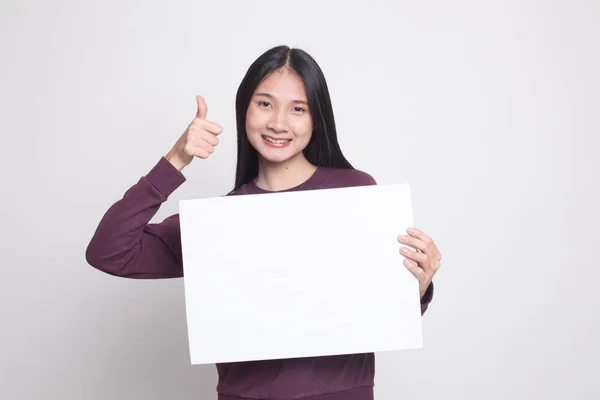 Ung Asiatisk Kvinna Visa Tummen Upp Med Vit Blank Logga — Stockfoto
