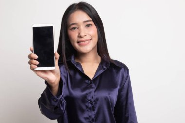 Cep telefonlu genç Asyalı kadın..