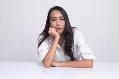 Asyalı kız sıkıcı olmaya başladı.