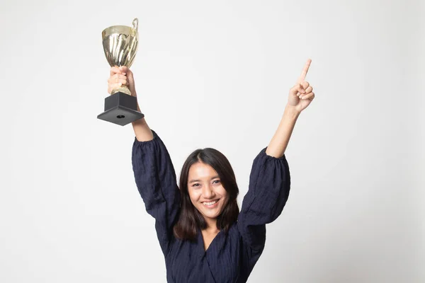 Bem Sucedido Número Vencedor Jovem Asiático Mulher Segurando Troféu Branco — Fotografia de Stock