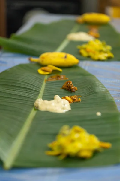 Traditional Kerala Food Laid Out Banana Leaf Onam Festival Kerala — Stock Photo, Image