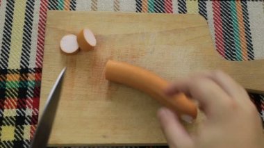 Krenvirsh olarak adlandırılan kesim geleneksel Bulgar frankfurter sosis.