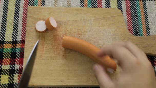 Cutting Traditional Bulgarian Frankfurter Sausage Called Krenvirsh — Stock Video