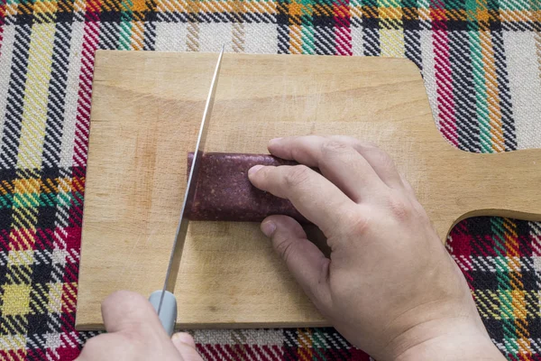 Cortar Salchicha Búlgara Tradicional Llamada Lukanka Concepto Punto Vista Primera — Foto de Stock