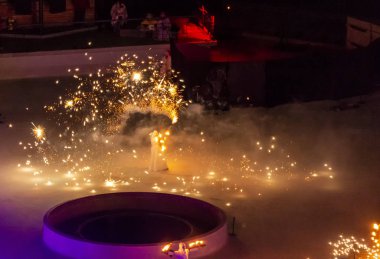 Plovdiv, Bulgaristan - 12 Ocak 2019 - yangın göster: Avrupa kültür başkenti - Plovdiv 2019, Bulgaristan açılış etkinliğinde.