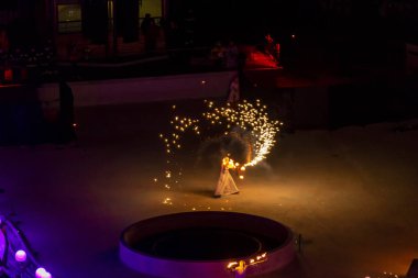 Plovdiv, Bulgaristan - 12 Ocak 2019 - yangın göster: Avrupa kültür başkenti - Plovdiv 2019, Bulgaristan açılış etkinliğinde.