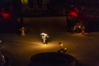 Plovdiv, Bulgaristan - 12 Ocak 2019 - yangın göster: Avrupa kültür başkenti - Plovdiv 2019, Bulgaristan açılış etkinliğinde.