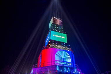 Plovdiv, Bulgaristan - 11 Ocak 2019 - Main tower ve Avrupa kültür başkenti - Plovdiv 2019 Haritayı prova aşamada.