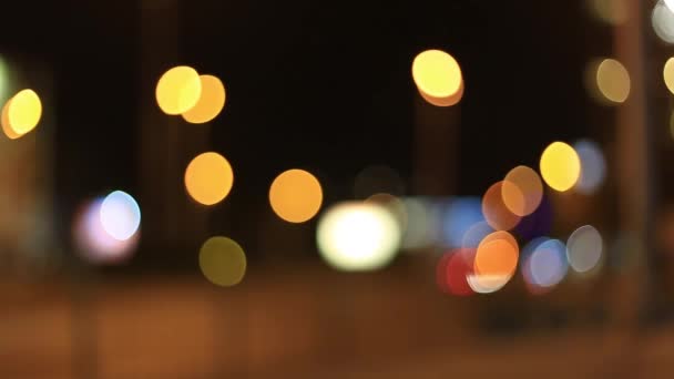 Πολύχρωμο Bokeh Φόντο Κινούμενα Εκθαμβωτικά Φώτα Κυκλοφορίας Και Πόλη — Αρχείο Βίντεο