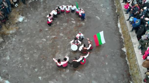 Kalofer Bulgarije Januari 2019 Traditionele Bulgaarse Snsd Dansen Ijzige Koude — Stockvideo