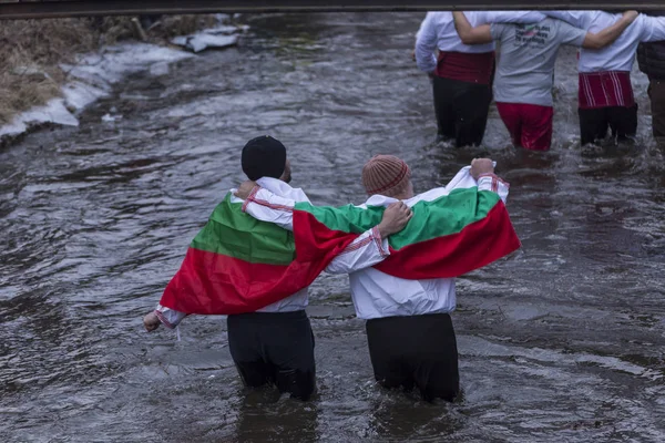 Kalofer Bulharsko Leden 2019 Tradiční Bulharské Horo Tanec Ledově Chladných — Stock fotografie