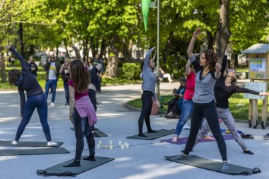 Sokakta müzik sınıfı ile Nirvana Fitness