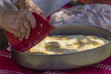Banitsa denilen geleneksel Bulgar kahvaltısı snack