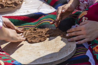 Clay PODNIK veya podnitsa Pan yapma