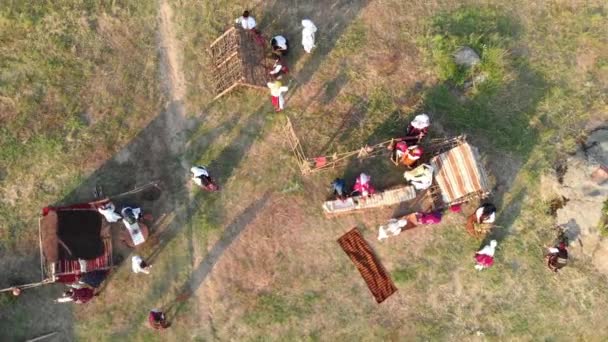 View from above of reenacment of hajduti attack against the ottoman soldiers — Stock Video