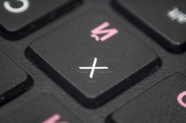 Klavyedeki X harfinin kapatılması