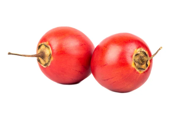 Due Frutti Esotici Tamarillo Isolato Sfondo Bianco — Foto Stock