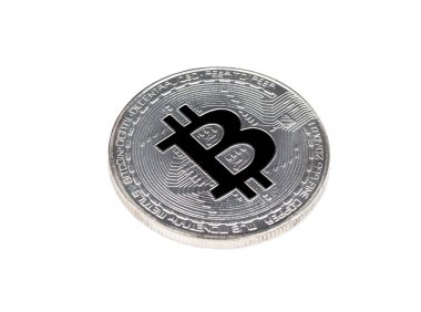 Beyaz arka plan üzerinde izole gümüş sikke bitcoin