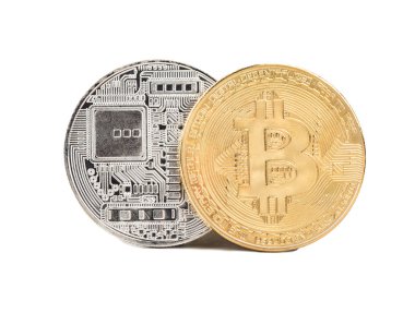 Bitcoin altın ve Gümüş sikkeleri üzerinde beyaz bir arka plan