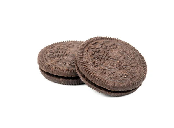 Ízletes Fekete Cookie Tejszín Elszigetelt Fehér Background — Stock Fotó