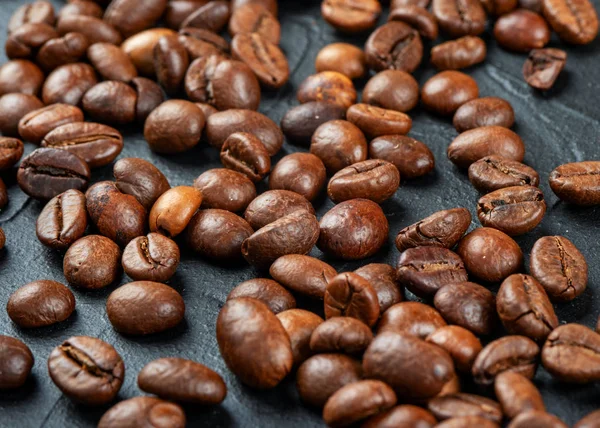 Roasted coffee beans — Stock Photo, Image