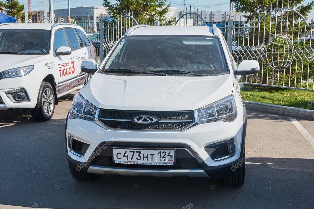 Krasnoyarsk, Russia - September 22, 2018: Exhibition MOTOR EXPO SHOW car Tiggo Chery 2. Front view.