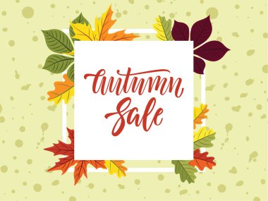 Sonbahar satış yatay banner tasarımı ile parlak yaprakları ve arka plan üzerinde mürekkep lekesi.