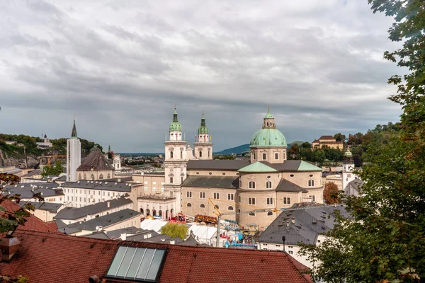 Stare Miasto Salzburg Deszczu Chmury Powyżej — Zdjęcie stockowe