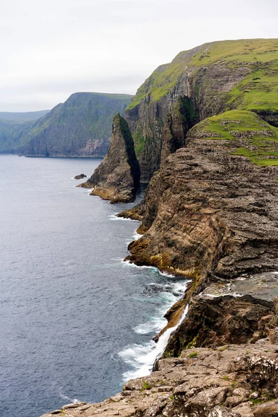 Bosdalafossur Waterval Stroomt Atlantische Oceaan Vagar Faeröer — Stockfoto