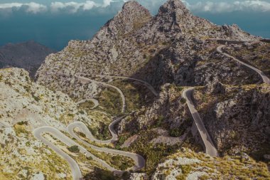 Serra de Tramontana Serpentine Yolu Panoraması. Mallorca, İspanya.