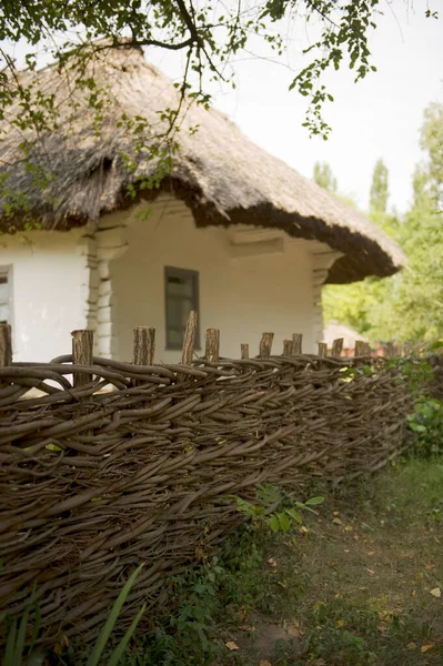 Ukrayna Nın Otantik Evi Eski Otantik Ahşap Tipik Bir Geleneksel — Stok fotoğraf