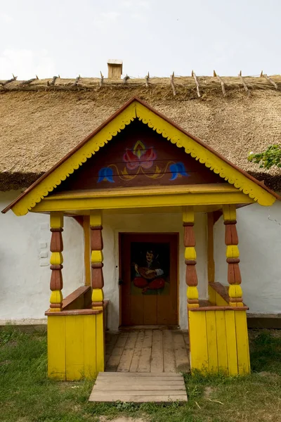 Casa Auténtica Ucraniana Antigua Casa Típica Madera Auténtica Arquitectura Aldea — Foto de Stock