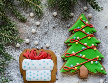 Noel kurabiyesi. Noel ağacı zencefilli ekmeği. en üstteki görünüm