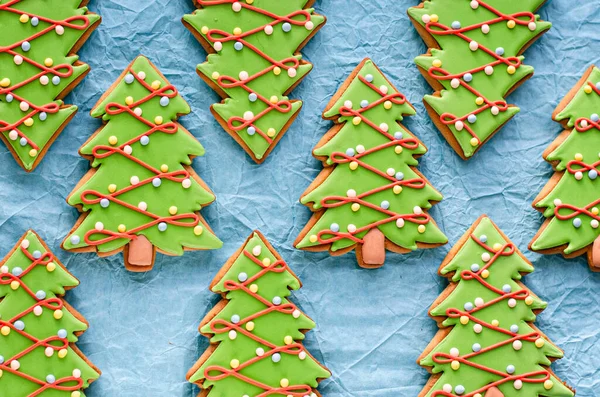 Christmas Tree Form Gingerbread Blue Background Top View Christmas Gingerbread — Stock Photo, Image