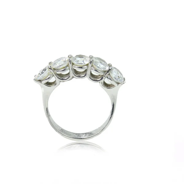 Diamante Anello Femminile Sfondo Bianco — Foto Stock