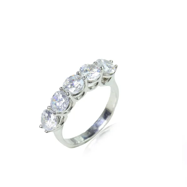 Diamante Anello Femminile Sfondo Bianco — Foto Stock