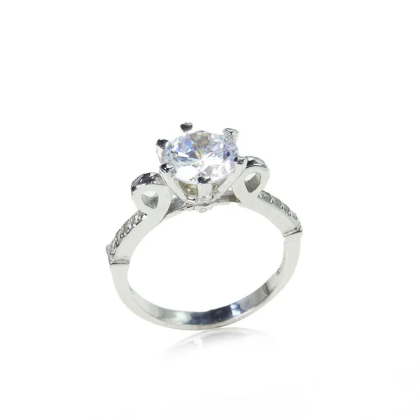 Diamant Weiblicher Ring Auf Weißem Hintergrund — Stockfoto