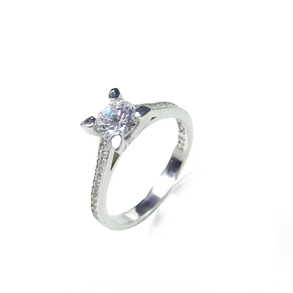 Bague Femme Diamant Sur Fond Blanc — Photo