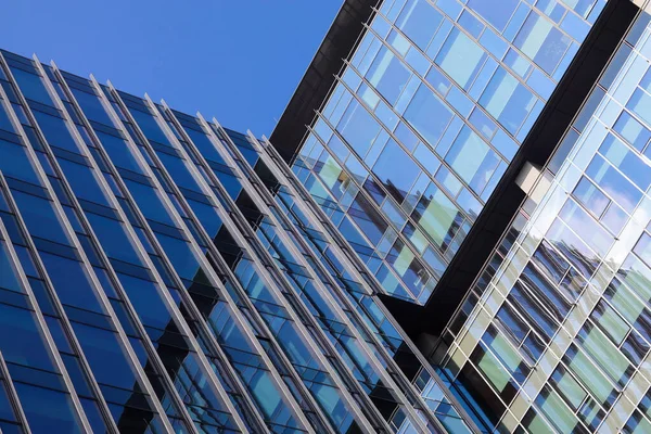 Polonya 'daki modern ofis binası