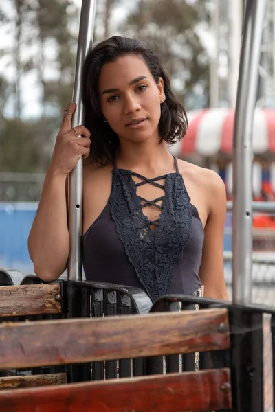 Sayohat pornosi uchun pul yoq Meryem uzerli porno