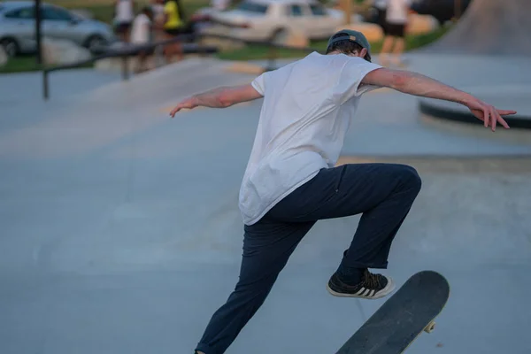 Detroit Michigan Eua 2019 Skaters Executando Truques Parque Skate Detroit — Fotografia de Stock