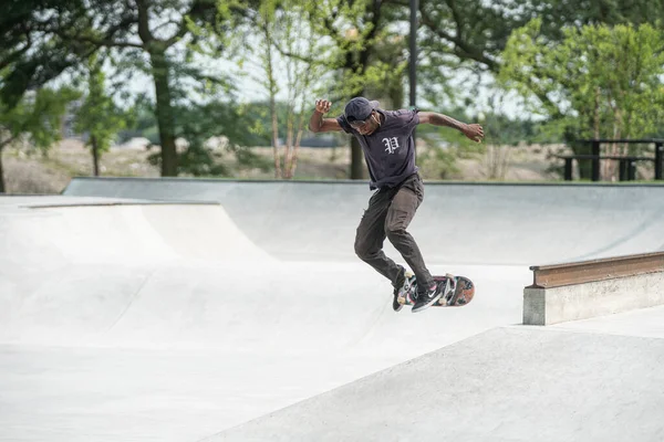 Detroit Michigan Eua 2019 Patinadores Praticando Suas Habilidades Skate Dia — Fotografia de Stock