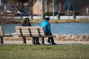Harrison Township, Michigan / ABD - 19 Nisan 2020: Corona Virüsü sırasında Michigan Metro Parkı etkinliği.