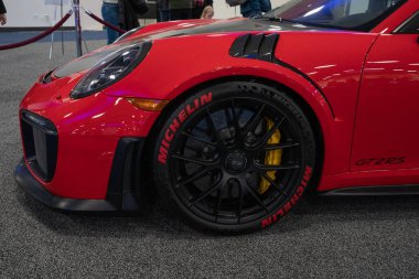 Novi, Michigan, ABD - 01.04.2020: Güneydoğu Michigan Otomobil Fuarı ve 2020 otomobil ve kamyonun tamamı.