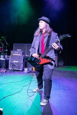 Detroit, Michigan / USA - 12-28-2019: Detroit Fillmore 'da RATT için özel konuk olarak sunucu