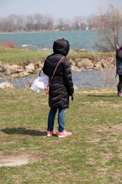 Harrison Township, Michigan / ABD - 19 Nisan 2020: Corona Virüsü sırasında Michigan Metro Parkı etkinliği.